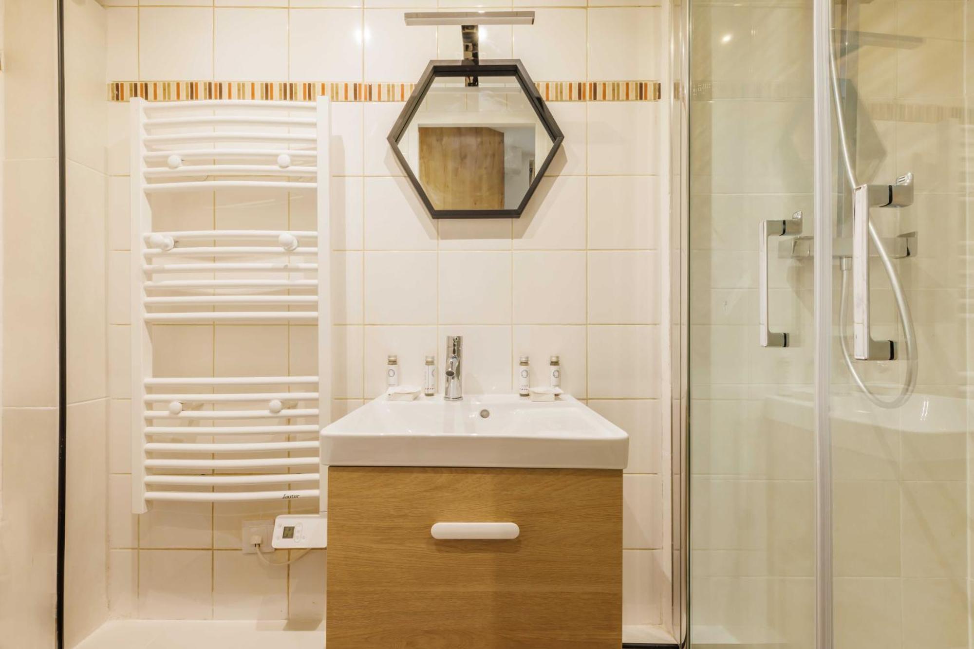 Peaceful - 2p - Buttes-chaumont With Ac Appartement
